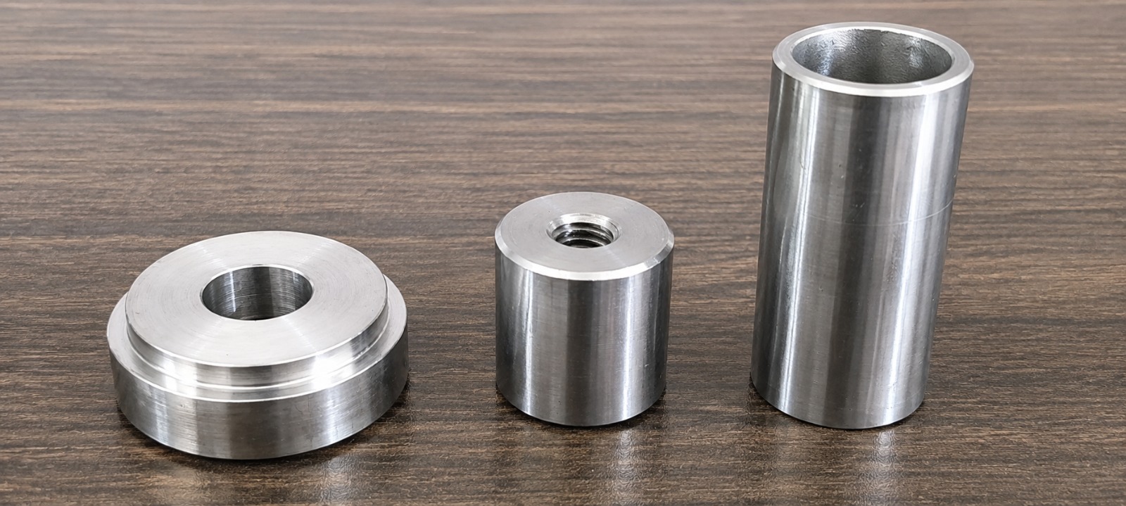 Machined metal components